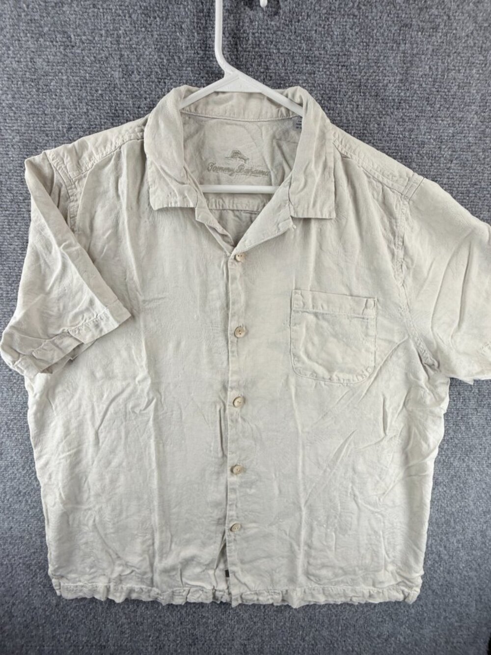Tommy Bahama All Silk Short Sleeve Large Floral Beige Shirt Vacation Button Up